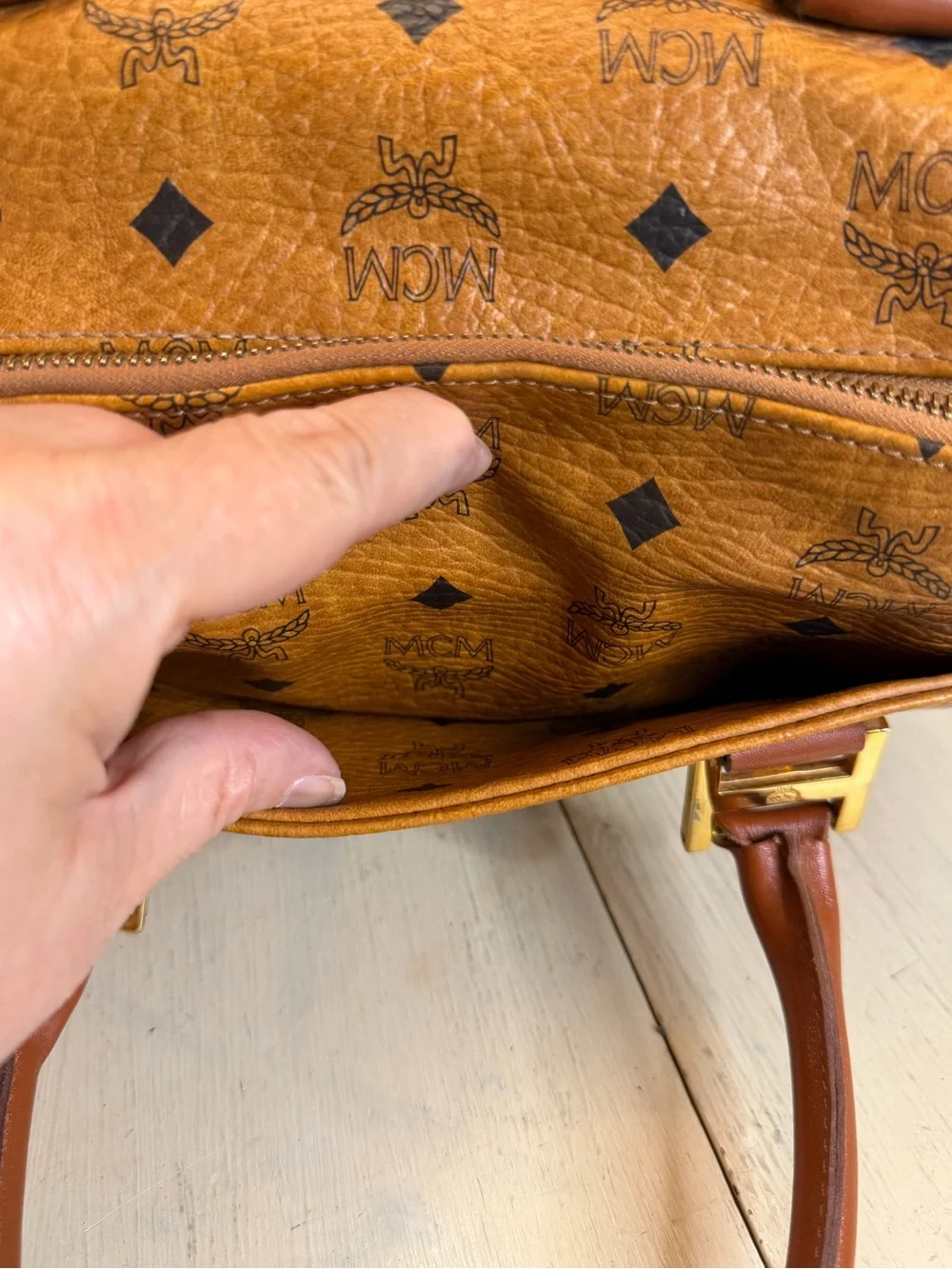 MCM classic boston